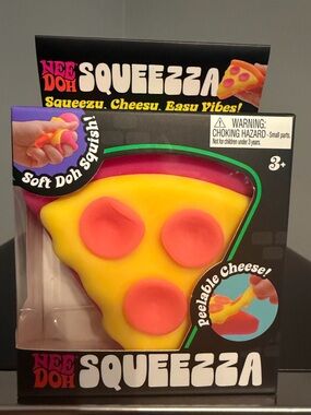 NeeDoh Squeezza Pizza